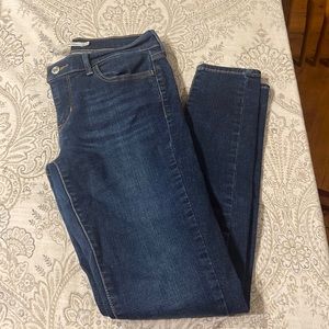 Women’s Levi 710